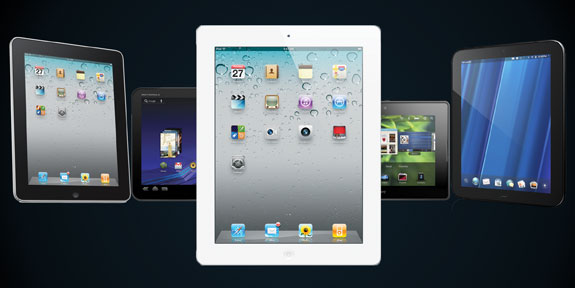 iPad 2, iPad и их конкуренты: Motorola Xoom, Blackberry PlayBook, HP Touchpad