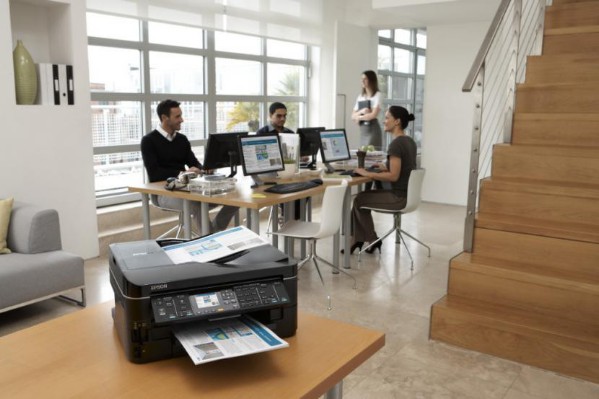 МФУ - может включать в себя принтер, сканер, факс и занимать при этом минимум офисного пространства