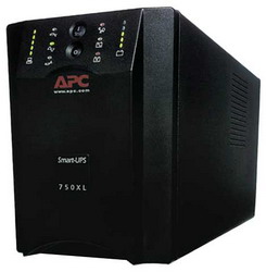  APC Smart-UPS XL 750VA USB & Serial 230V