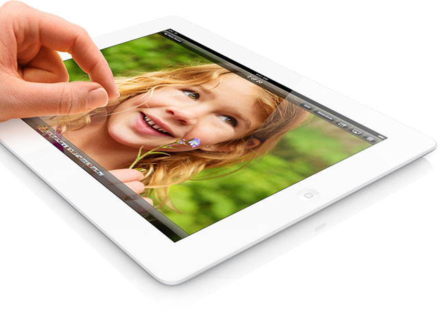 Apple ��������� ����������� ������ iPad 4 � ����-����������� ������� 128 �����
