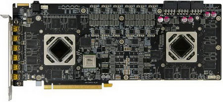 ����� ���������� Radeon HD 7990 Atomic �� Sapphire